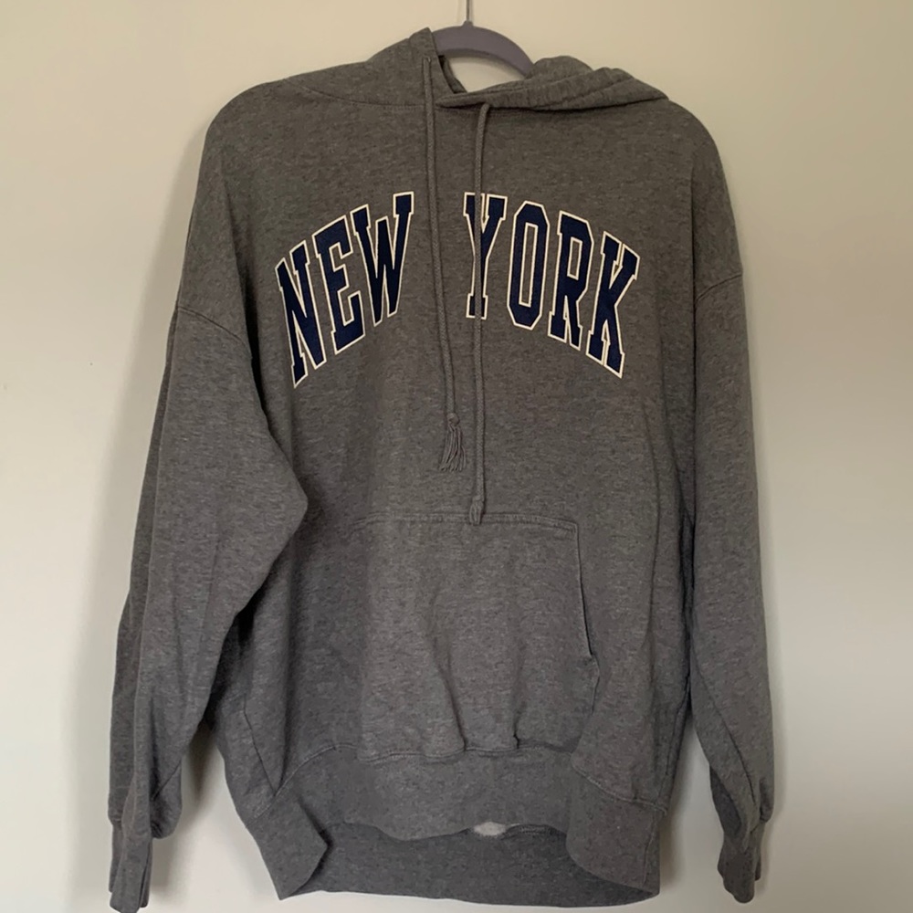 Brandy Melville John Galt New York Gray Hoodie Sweatshirt